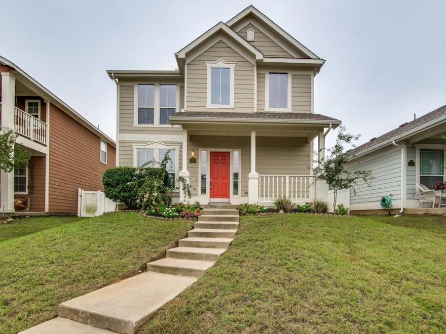 3 Bedrooms and a game room in master planned community of Providence! Nice kitchen with breakfast bar, open to living room. Open floorplan. Large living in entry with wood floors. Come and enjoy the amenities that Providence has to offer!