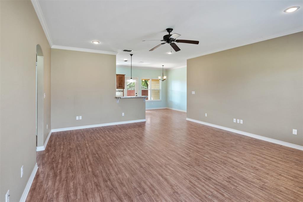 106 Bristol Circle