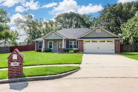 106 Bristol Circle Chandler TX 75758