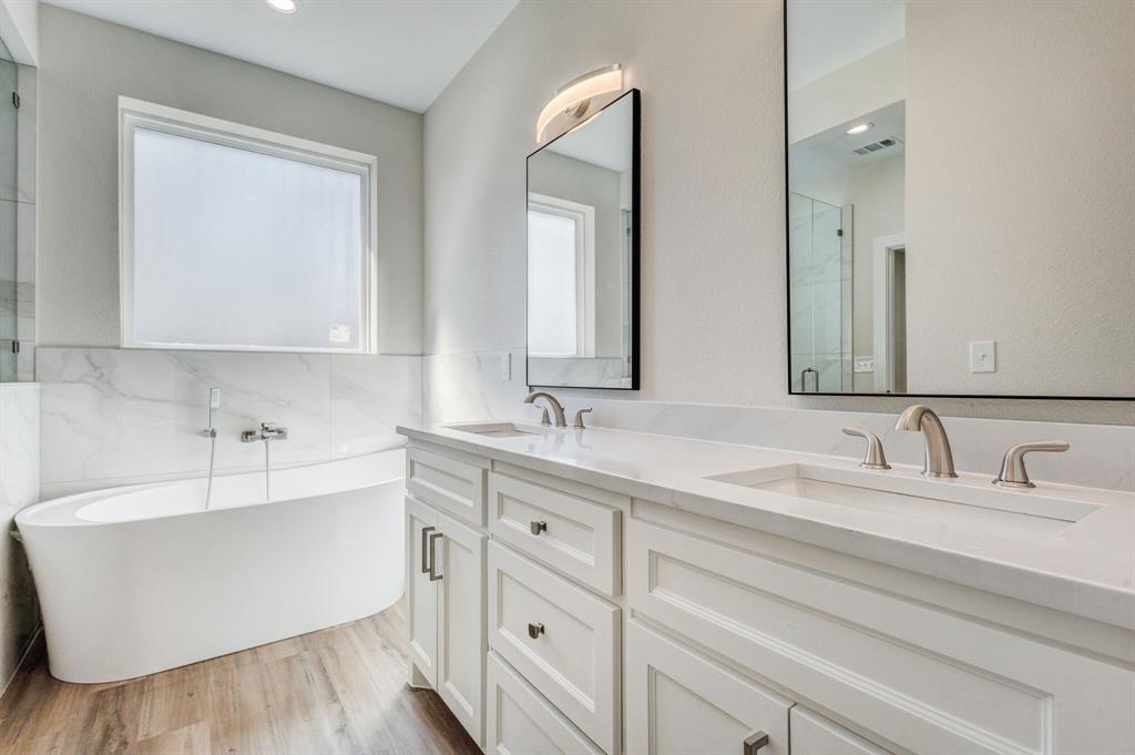 Lake Crest 02 - Residential