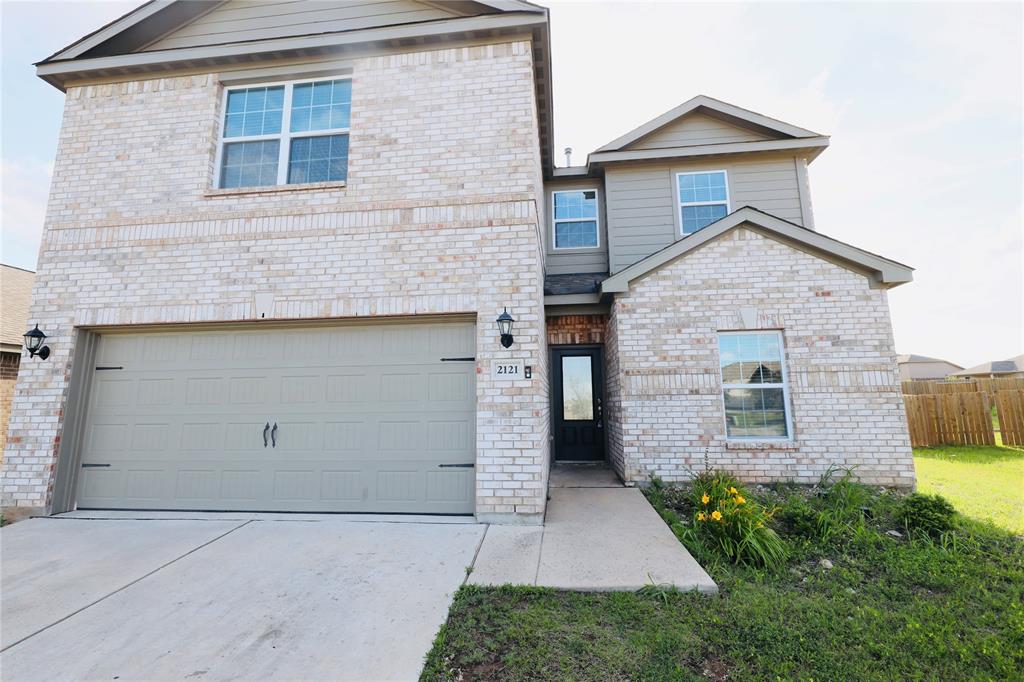 2121 Yarbrough Drive
