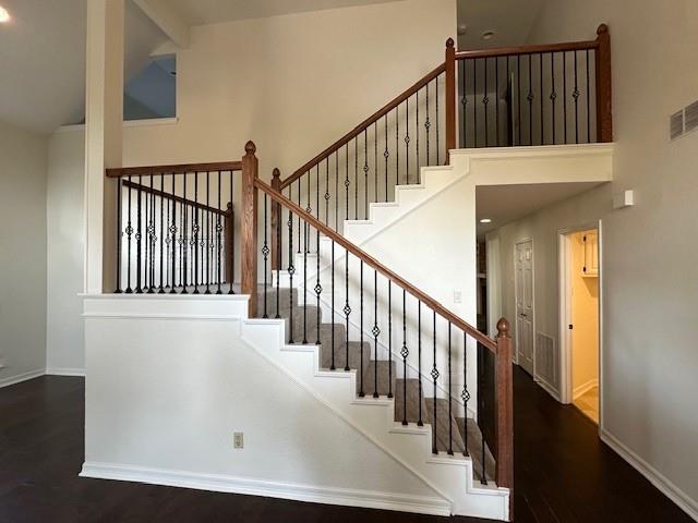 2704 Yorkshire Court