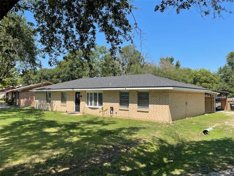 Photo of 1209 Magnolia, Teague, TX 75860 (MLS # 21403038)