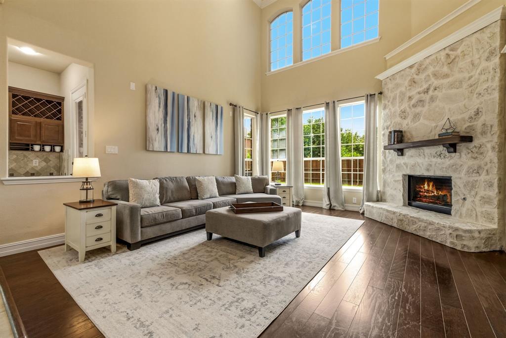 3033 Fargo Drive