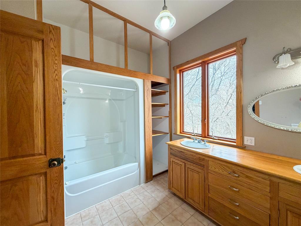 Seven Wires - Residential