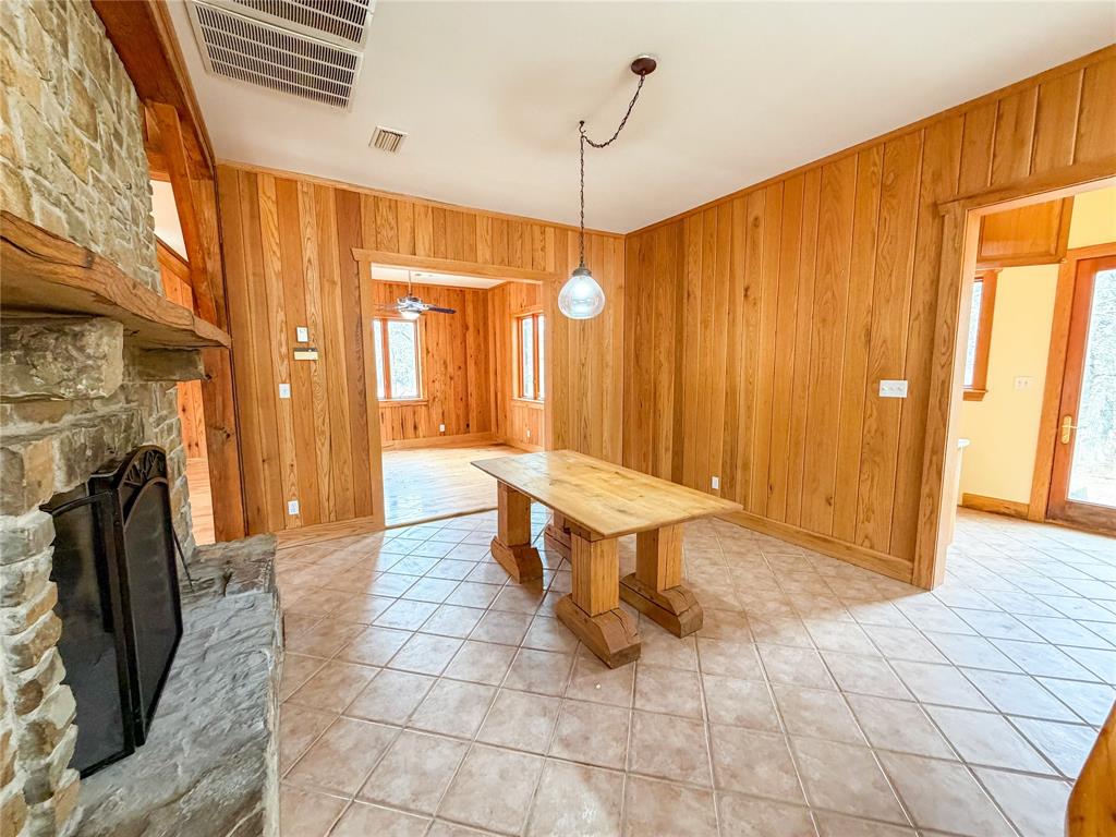 Seven Wires - Residential