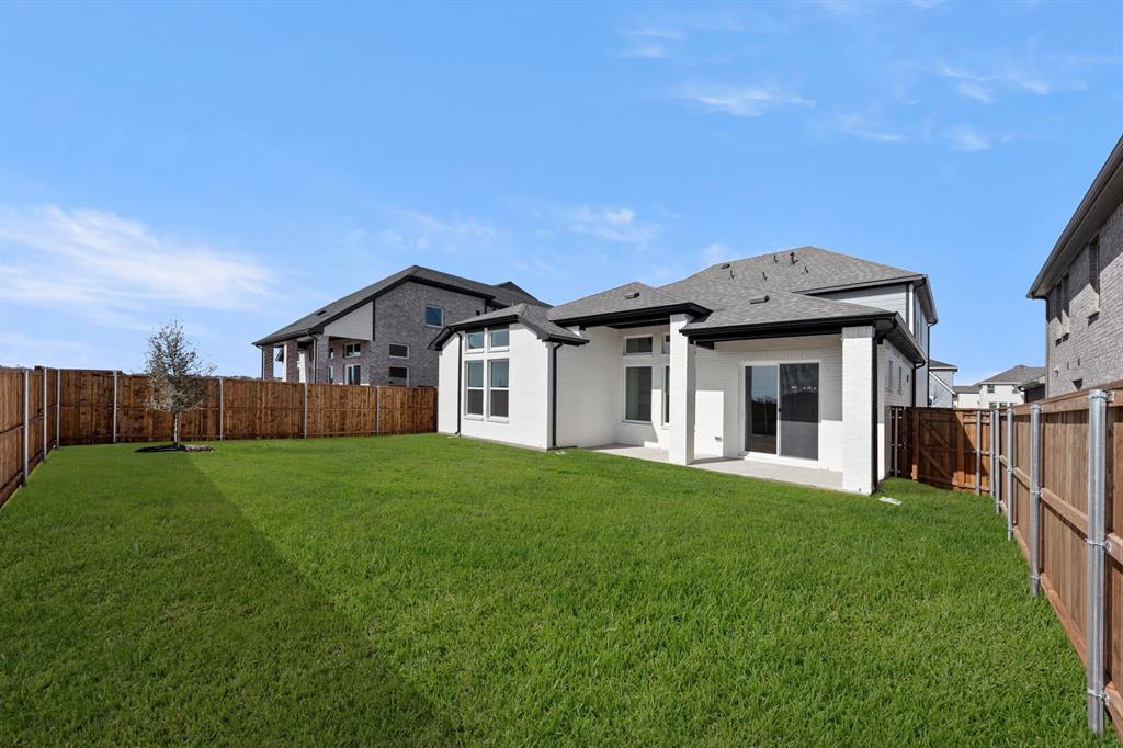 Lily Creek - Residential