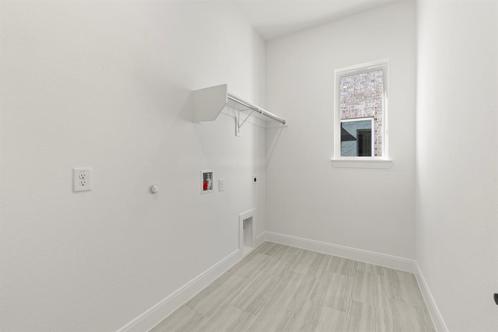 Lily Creek - Residential