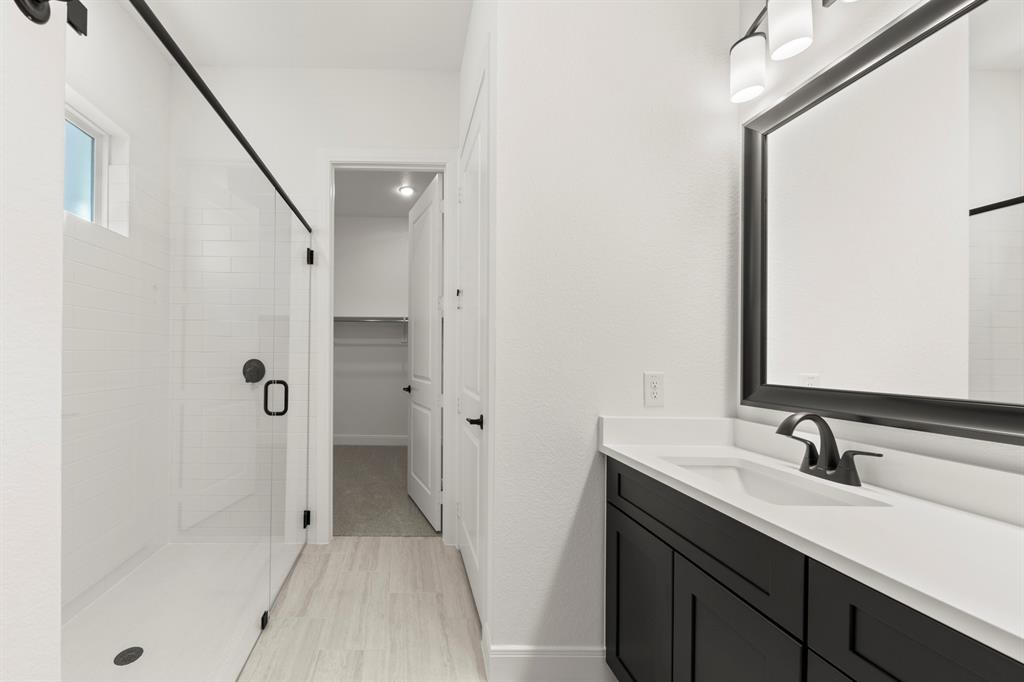 Lily Creek - Residential