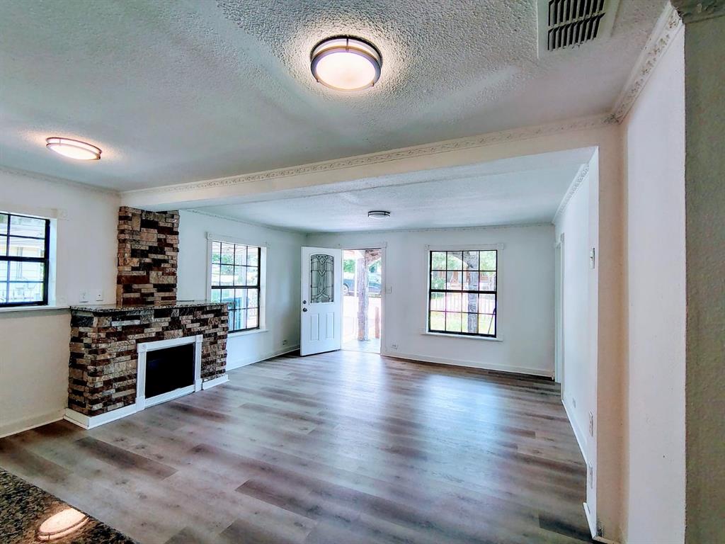 Ford Heights - Residential