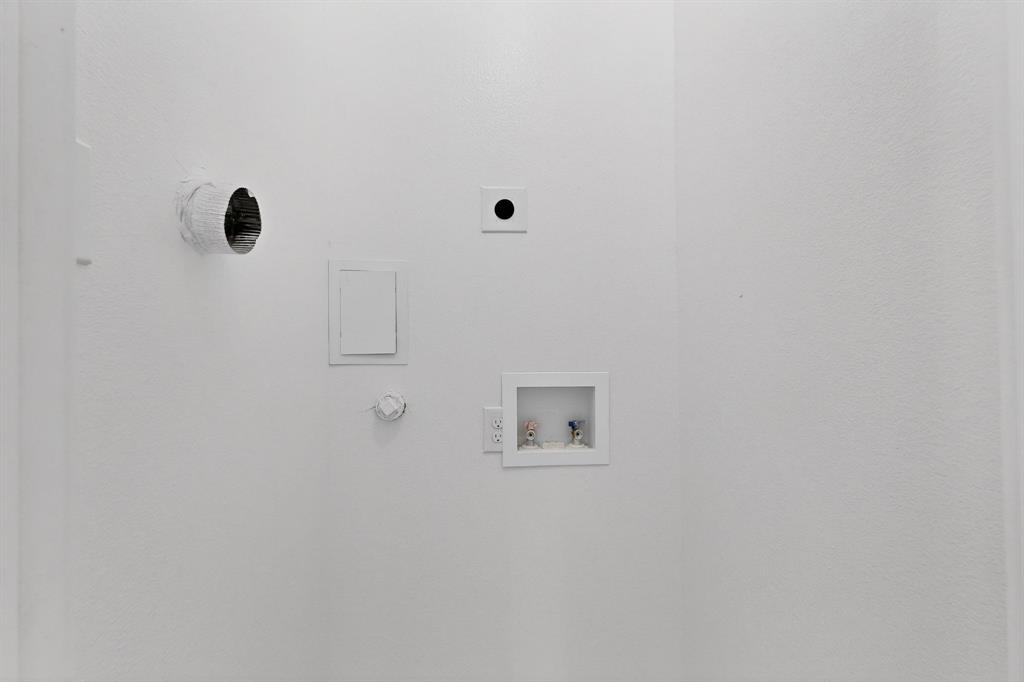 Golden Oaks - Residential