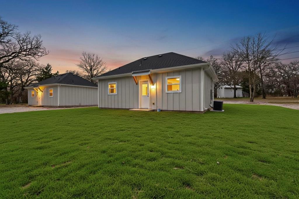 Golden Oaks - Residential