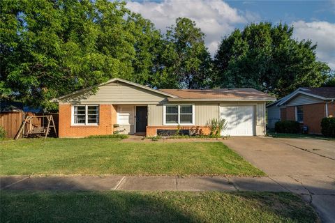 A home in Burleson