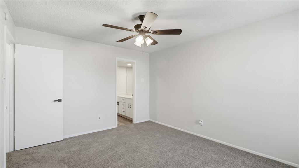 Two Worlds Broadway - Residential