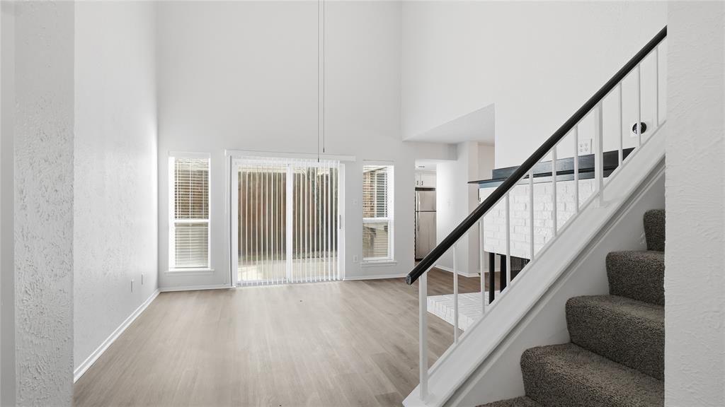 Two Worlds Broadway - Residential