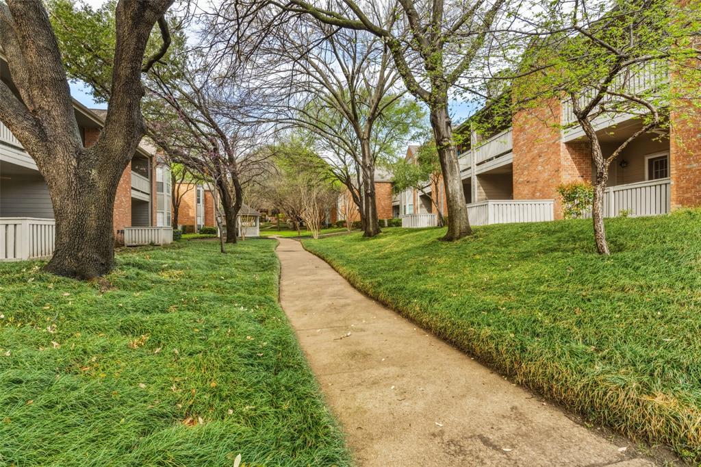 Williamsburg Condo Ph 02 - Residential