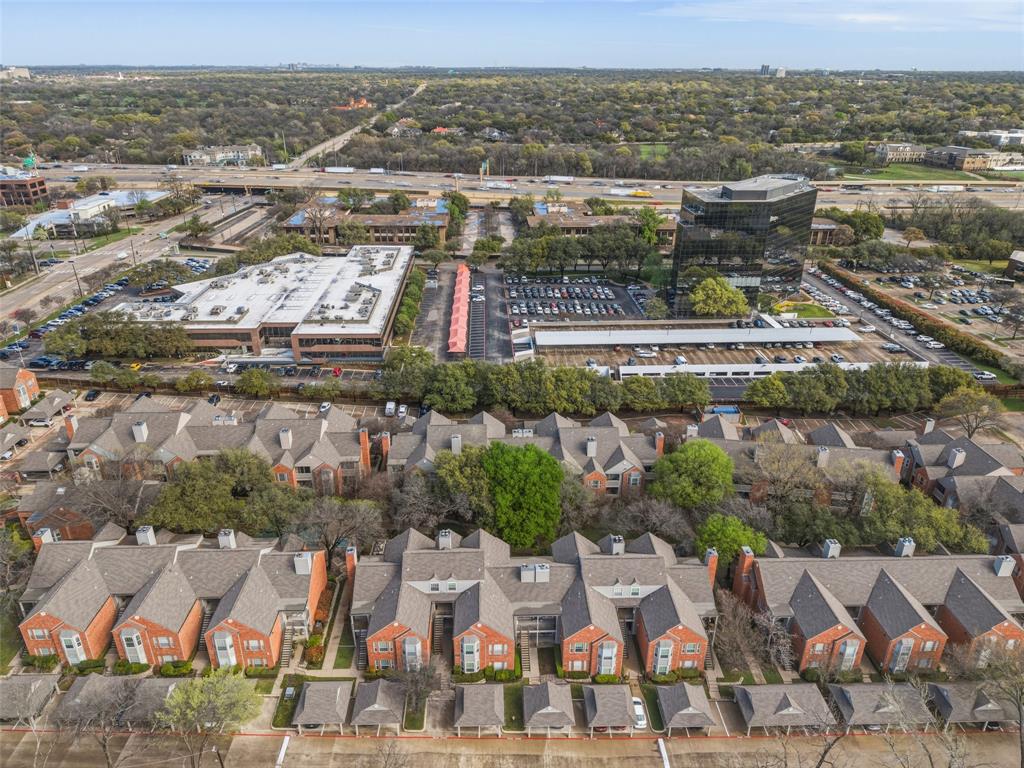 Williamsburg Condo Ph 02 - Residential