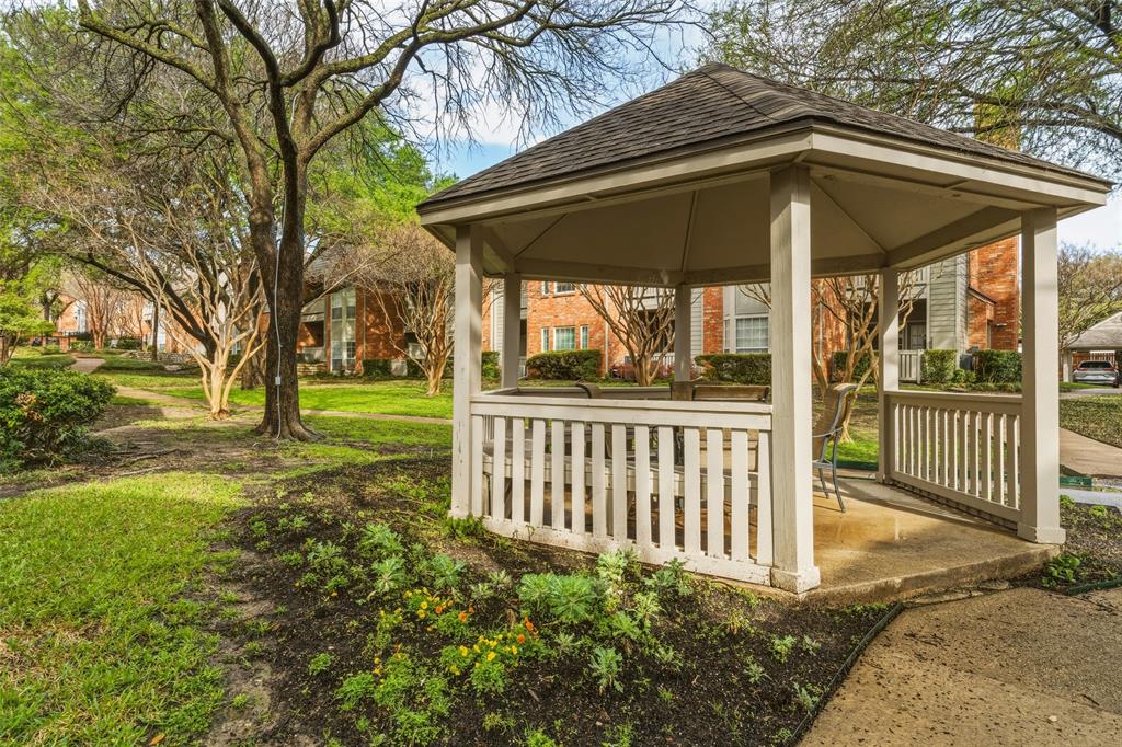 Williamsburg Condo Ph 02 - Residential