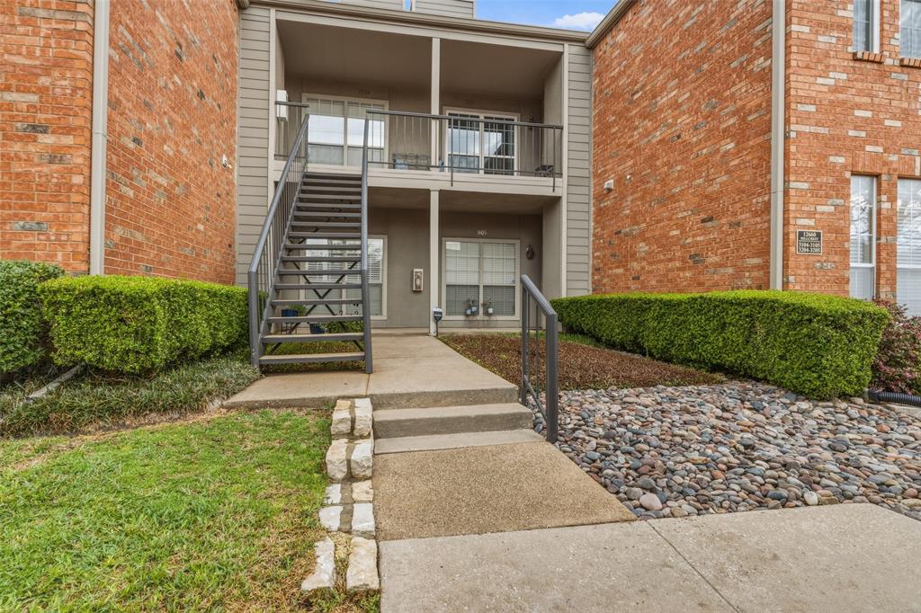 12660 Hillcrest Road 3205