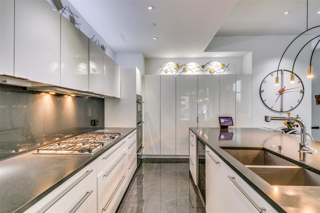 Museum Tower Condo - Residential