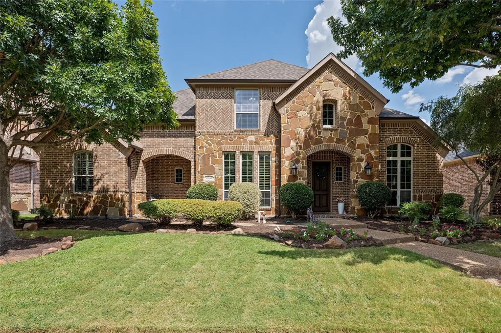 2346 Boxwood Drive