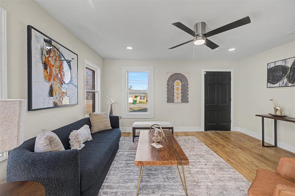 Oakridge Haltom City - Residential