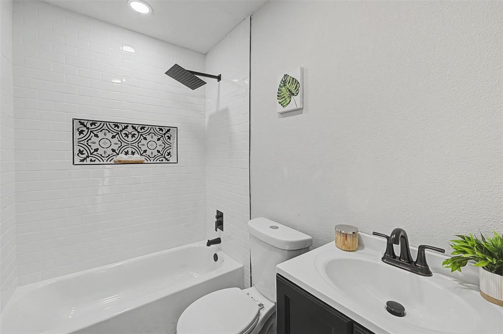 Oakridge Haltom City - Residential