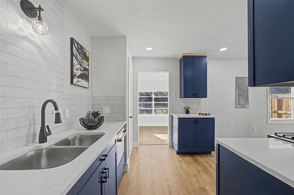 Oakridge Haltom City - Residential