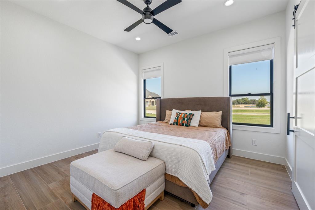 Laguna Bay - Residential