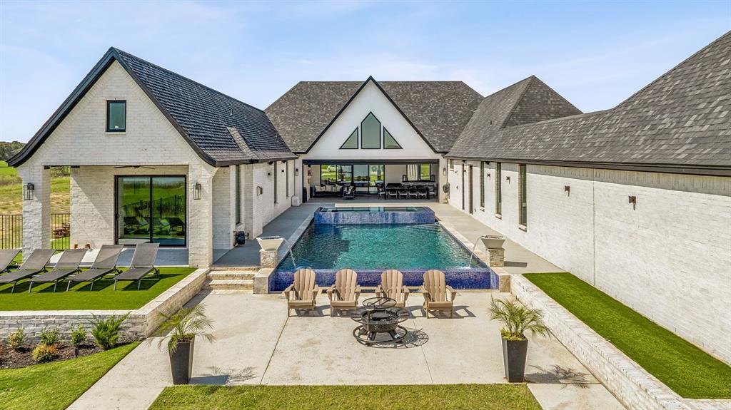 Laguna Bay - Residential