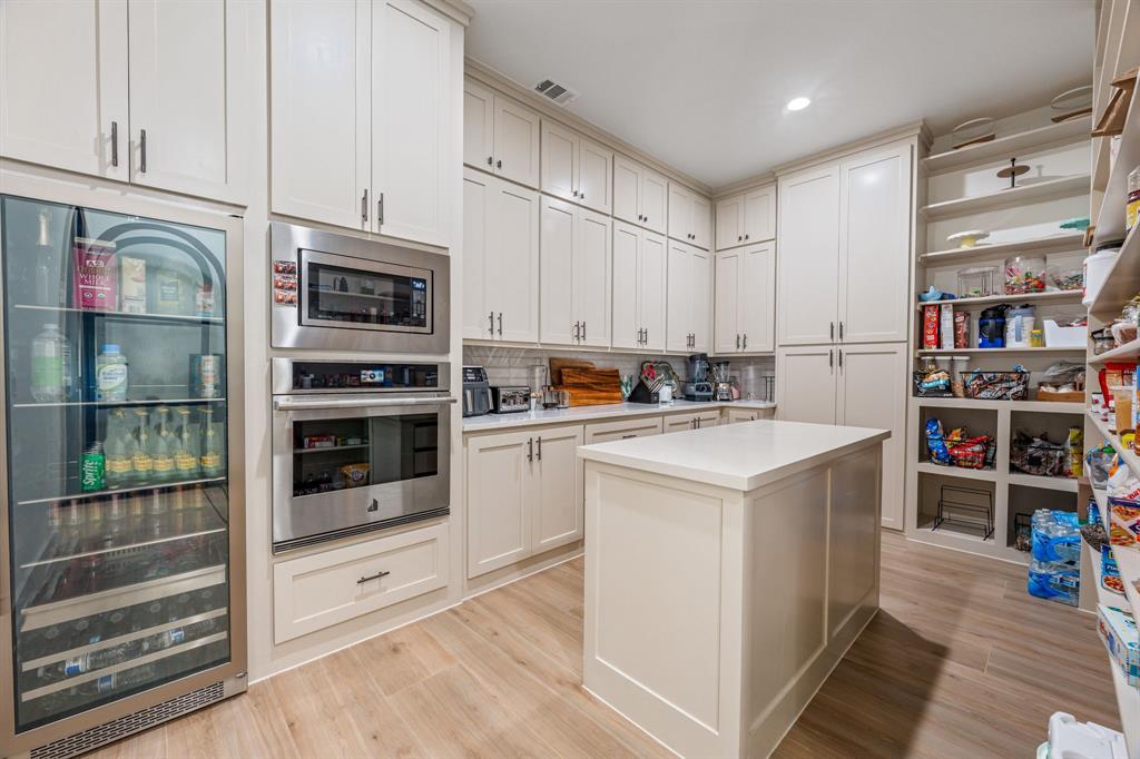 Laguna Bay - Residential