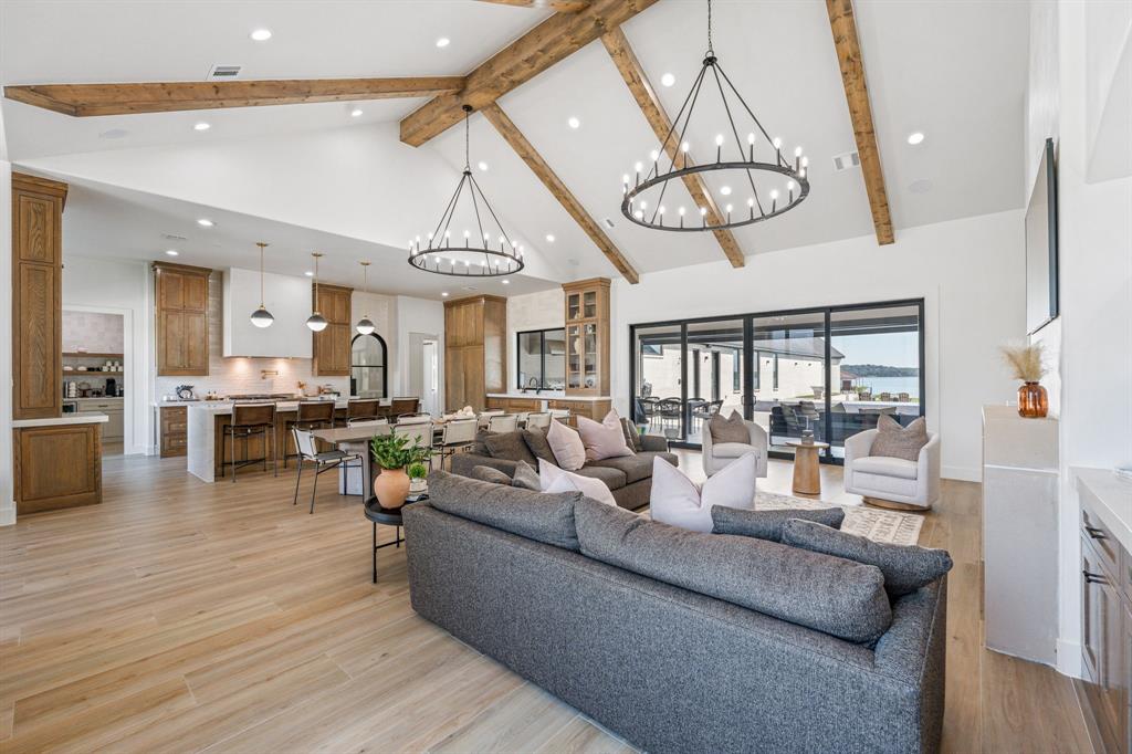 Laguna Bay - Residential