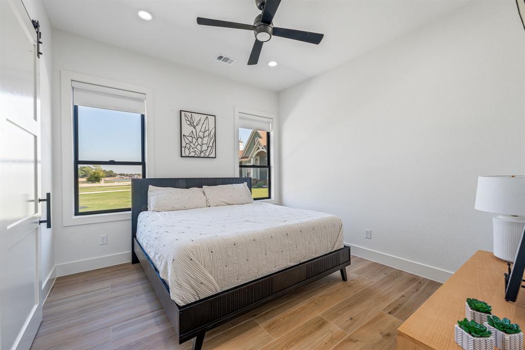 Laguna Bay - Residential