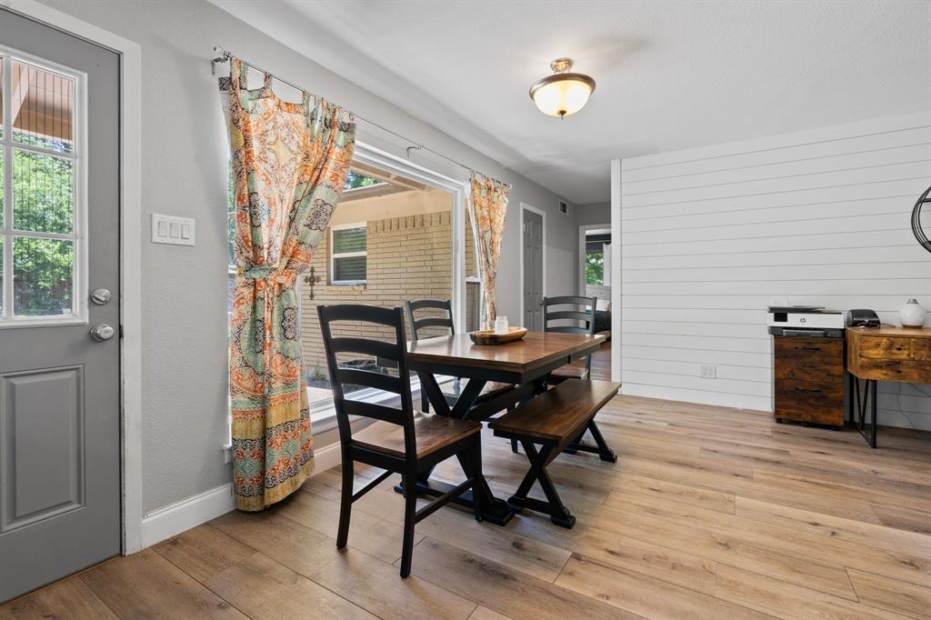 Valentine Oaks Add - Residential