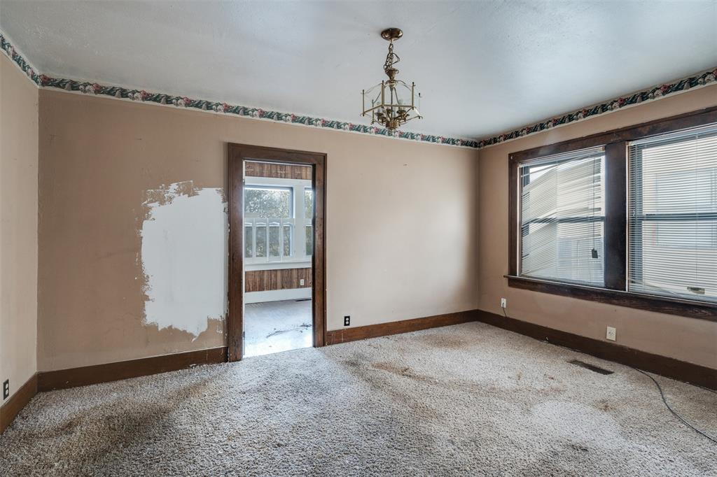 Floral Heights W S - Residential