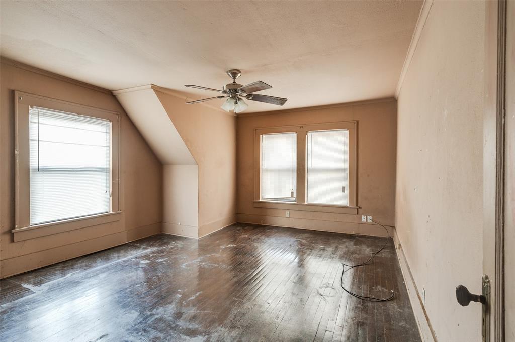 Floral Heights W S - Residential