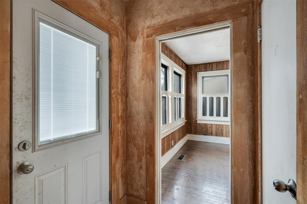 Floral Heights W S - Residential