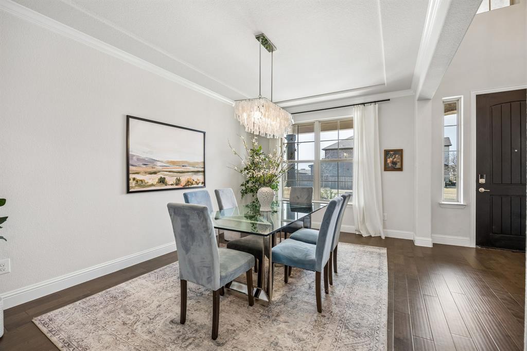 13674 Carmenita Drive