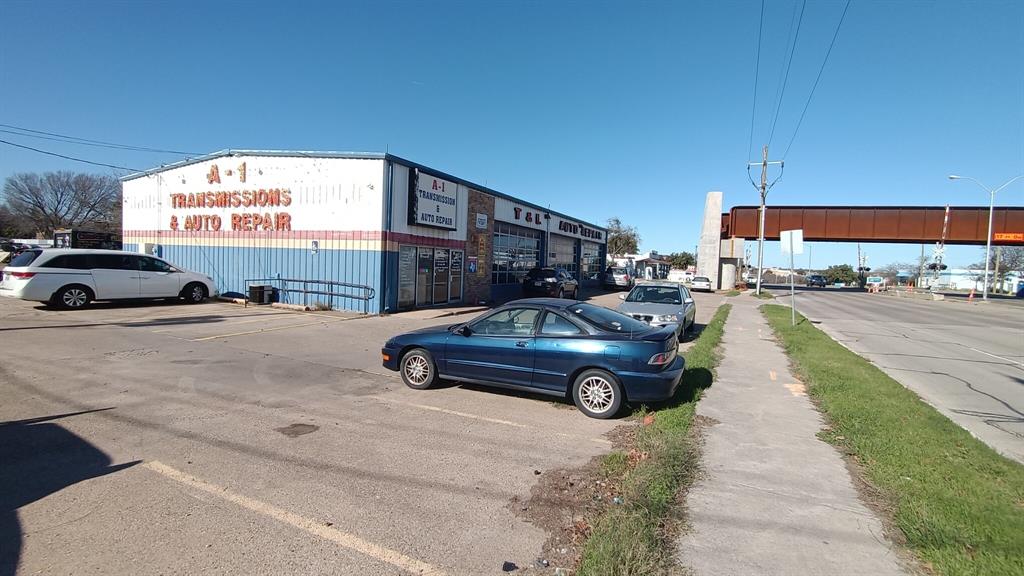 1861 N Josey Lane