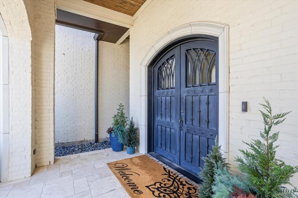 5200 W Verde Circle