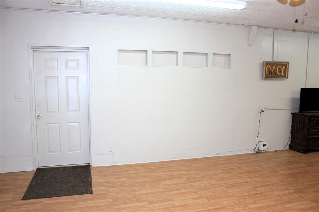 O Wilcox - Commercial Sale