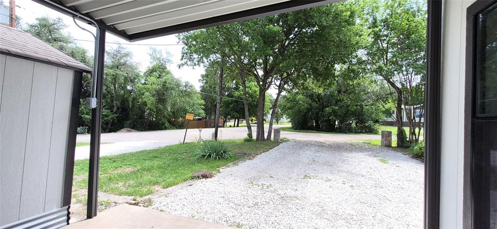3819 Horseshoe Trail