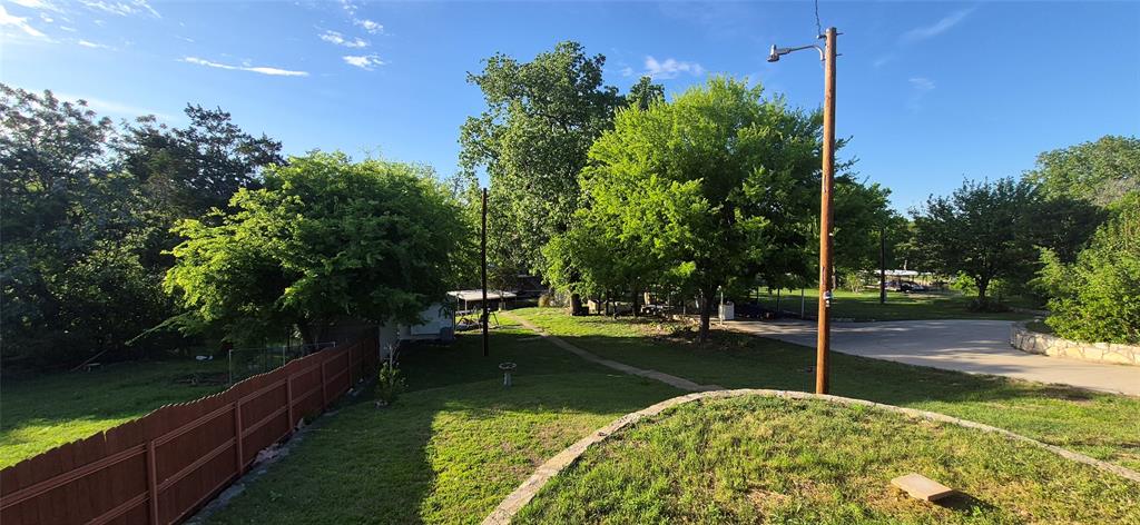 3819 Horseshoe Trail