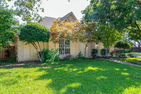 Photo of 145 Hearthwood Drive, Coppell, TX 75019 (MLS # 21341748)