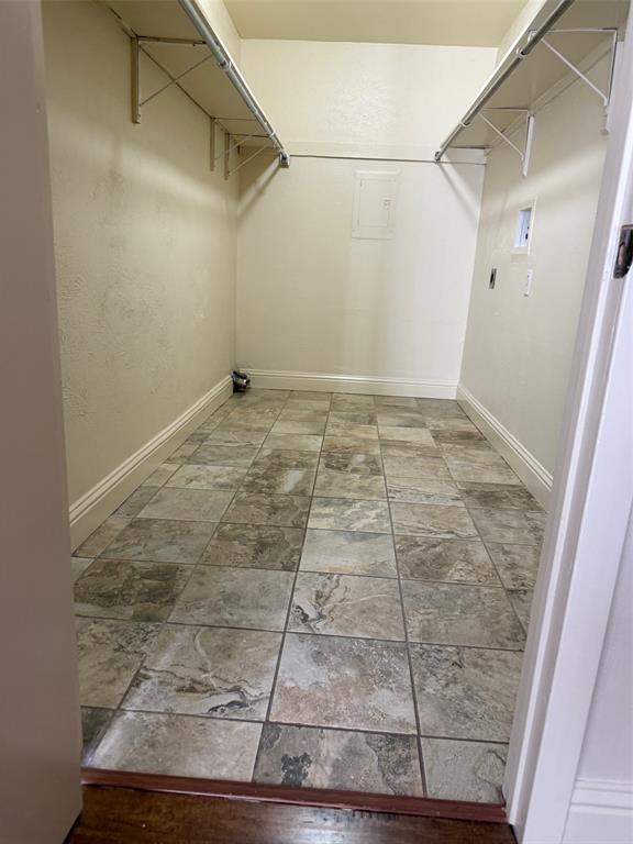 High Hollows Condo - Residential Lease