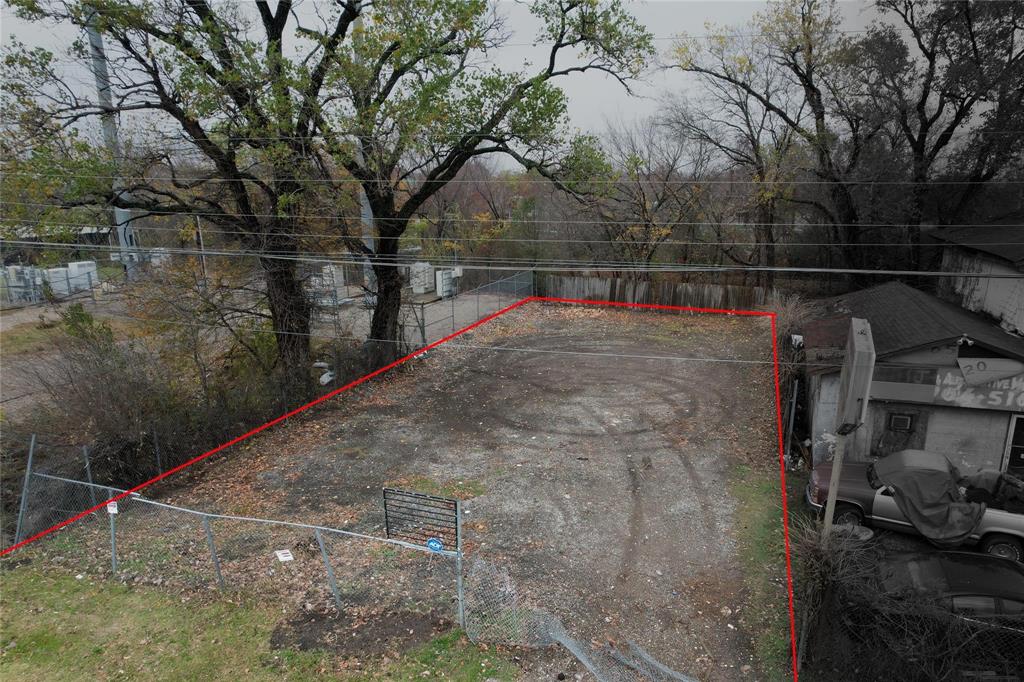 Melon Tr 44 - Commercial Sale