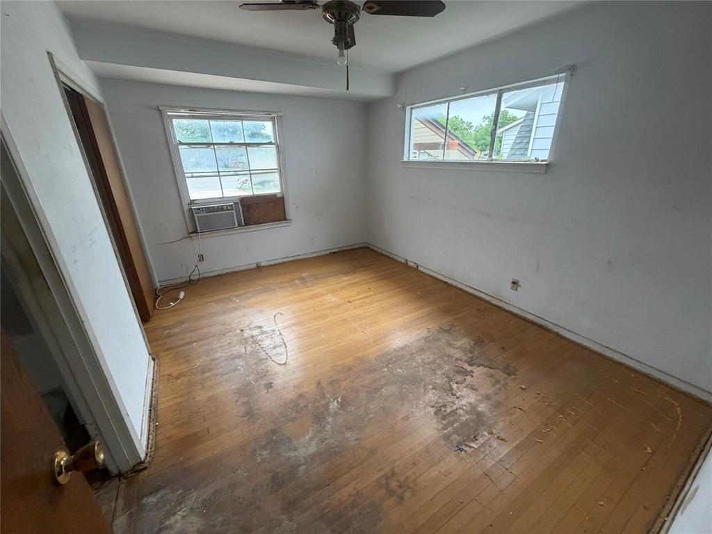 Sayles Blvd Estates - Residential
