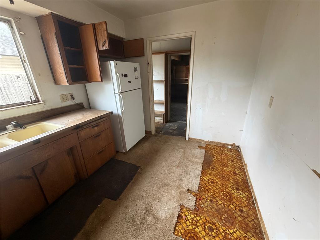 Sayles Blvd Estates - Residential