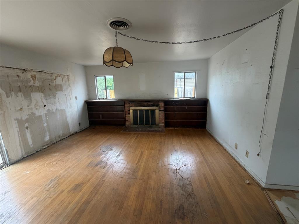 Sayles Blvd Estates - Residential