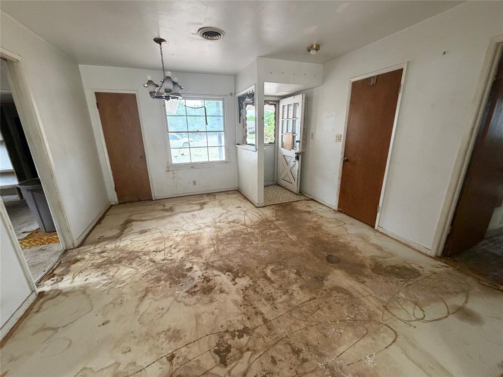 Sayles Blvd Estates - Residential